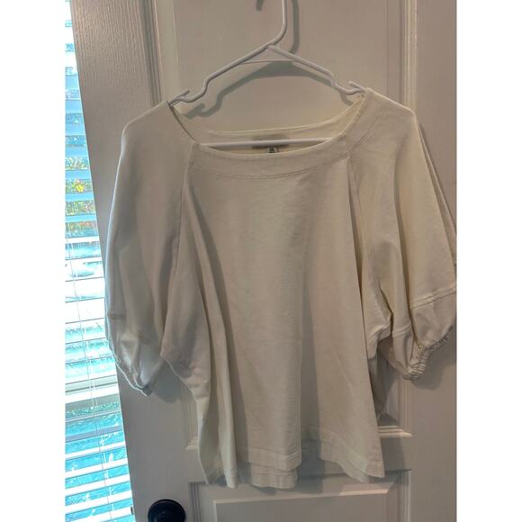 Set of 3! Free Assembly red, blue and white striped and white puff sleeve knits - Picture 2 of 12